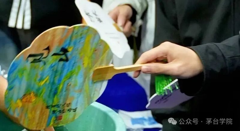 青春赴雅集 非遗润芳华 | 茅台学院开展中华优秀传统文化概论实践活动